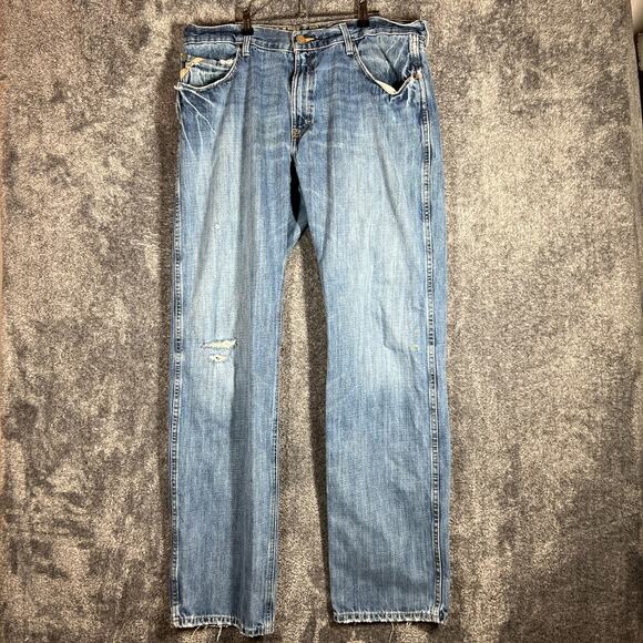 Ariat Jeans Mens 36x33 M3 Loose Fit Light Wash Fade Distressing Workwear Western - Picture 1 of 13